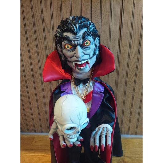 VTG Halloween Witch Time Animated 22