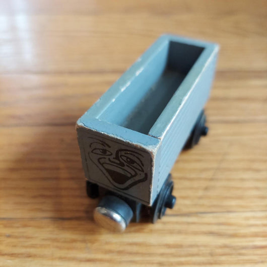 Thomas & Friends Wooden Railway Troublesome Truck Gray Open Wagon Train Toy