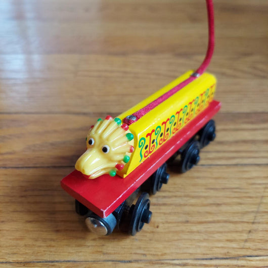 Thomas & Friends Wooden Railway Chinese Dragon Car 1996 Magnetic Train Toy