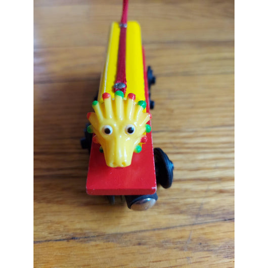 Thomas & Friends Wooden Railway Chinese Dragon Car 1996 Magnetic Train Toy