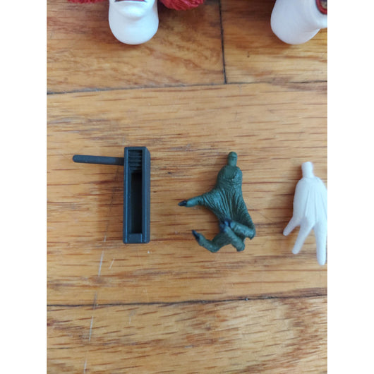NECA IT 1990 Ultimate Pennywise Accessories 10-Piece Replacement Parts Lot