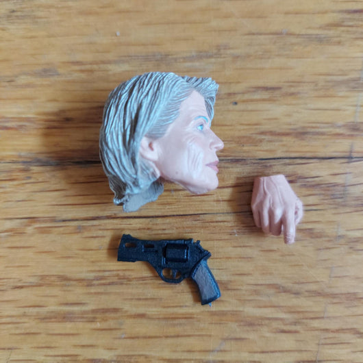 NECA Terminator: Dark Fate Sarah Connor Action Figure Accessories Lot (3 Pcs)