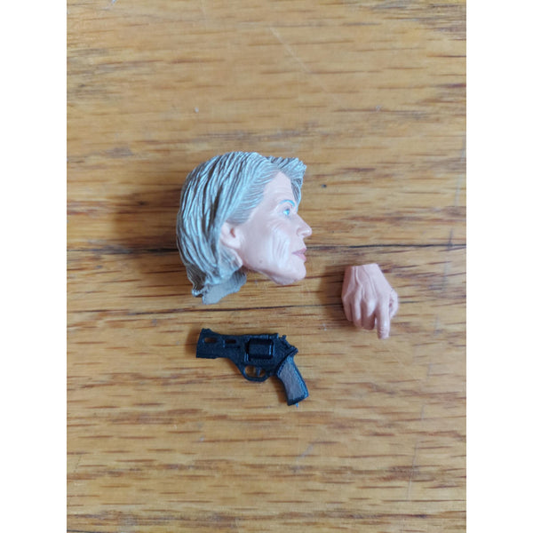 NECA Terminator: Dark Fate Sarah Connor Action Figure Accessories Lot (3 Pcs)