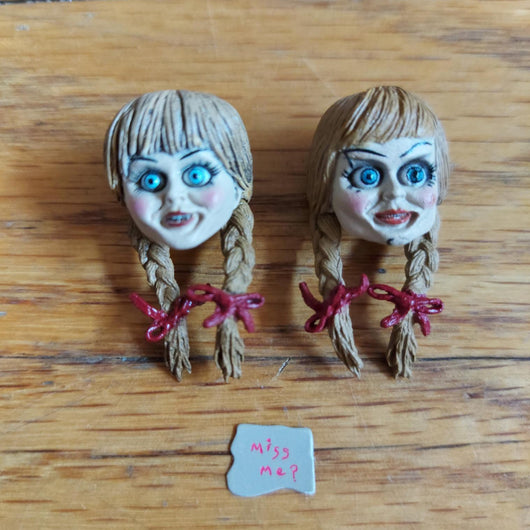 NECA The Conjuring Universe Ultimate Annabelle Accessories Replacement Lot 3pc