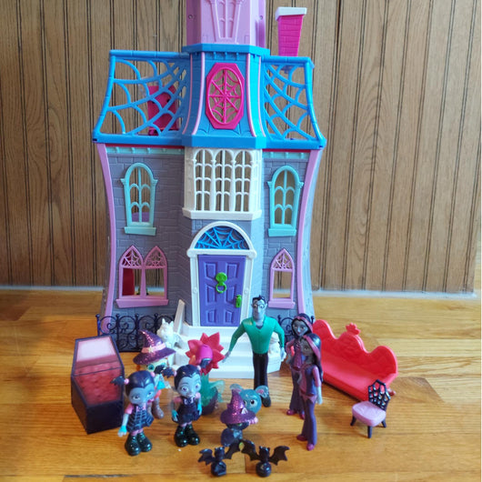 Disney Jr Vampirina Scare B&B Mansion Playset w/ Figures Accessories Dollhouse