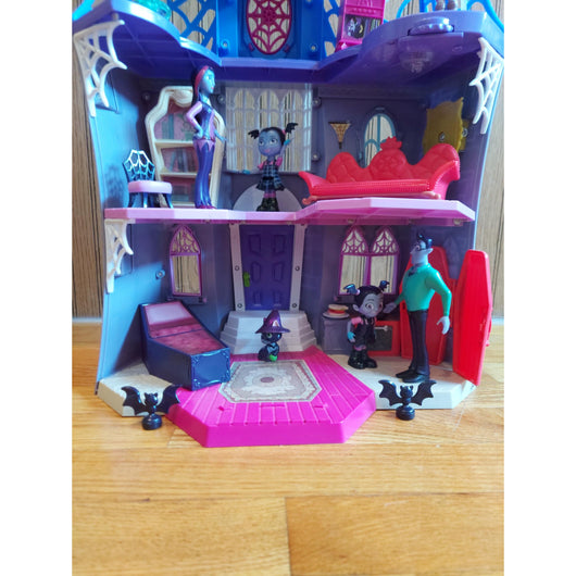 Disney Jr Vampirina Scare B&B Mansion Playset w/ Figures Accessories Dollhouse