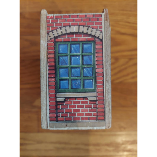 Thomas & Friends Wooden Railway Special Engine Shed Train Track Accessory Piece