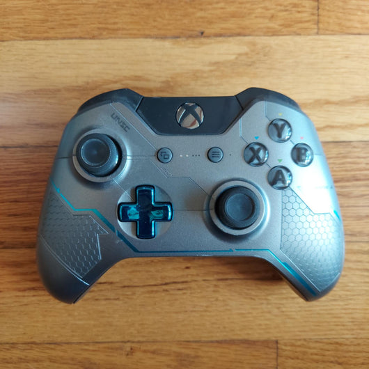 Xbox One Halo 5 Guardians 1TB Console 2 Halo Controllers OEM Cords Tested Works