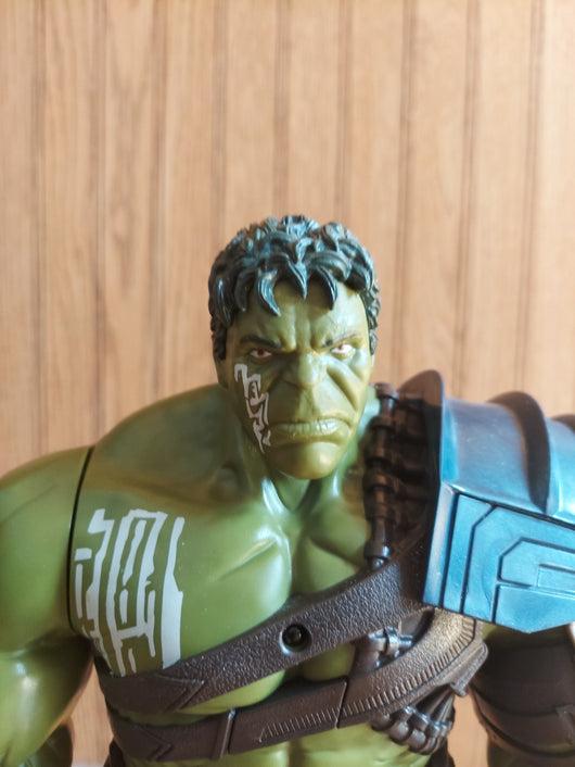 Hasbro Marvel: Thor Ragnarok 13.5