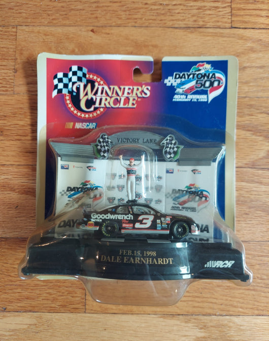 Winner's Circle: Victory Lane  - Dale Earnhardt Feb. 15, 1998 Daytona 500 - 1/64