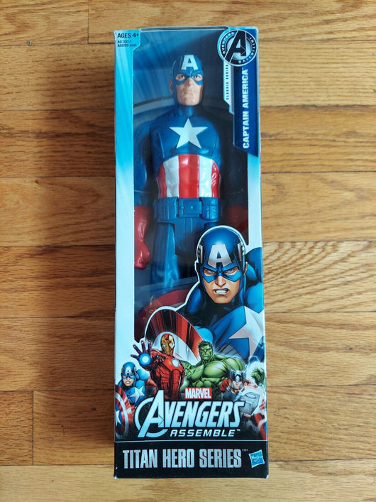 Marvel Avengers Assemble: Titan Hero Series Combo 12