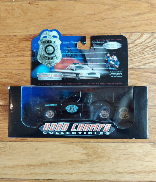 Road Champs Collectibles: Police Series 4 - 1/43 - Missouri State Highway Patrol