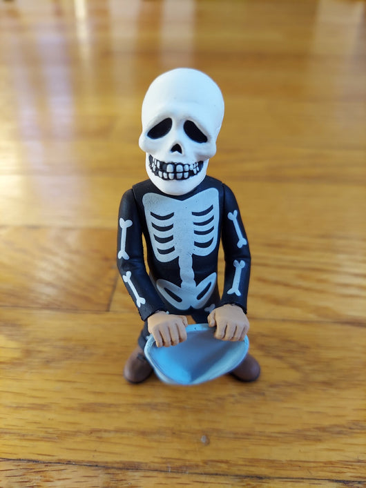 NECA Toony Terrors: Halloween III: Season Of The Witch - Trick Or Treaters 3...