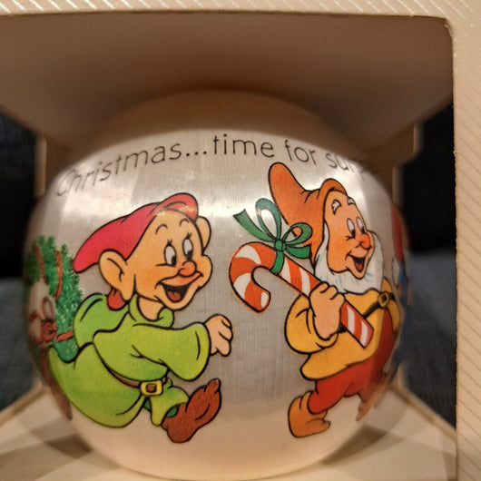 Vintage Walt Disney Seven Dwarfs Keepsake Ornament 1982 Hallmark Satin Fast Ship