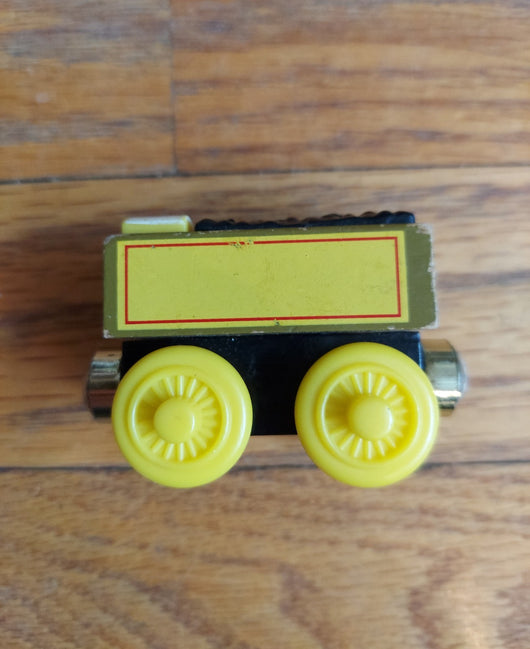 Thomas & Friends Wooden Railway Train & Tender - Molly - 1389TF100 -Limited 2009