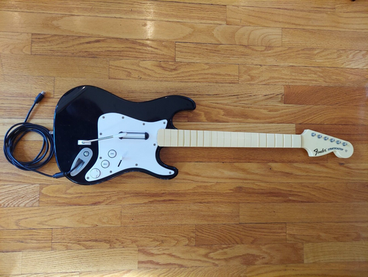 Rock Band Fender Stratocastor Xbox 360 - Broken, For Parts, Fast Shipping!