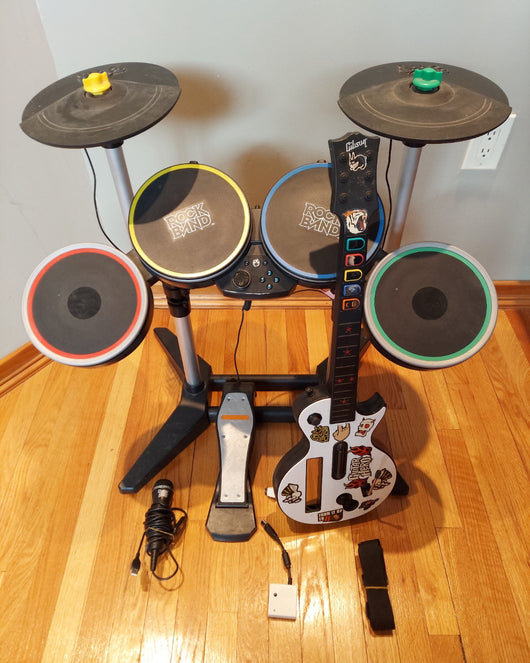 Wii Rockband Bundle W/Wireless Drumset, Cymbals, Wireless Guitar Hero Les Paul