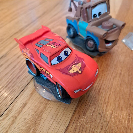 Lot Of 4 Disney Infinity Cars Figures Crystal Trophy McQueen Mater,Fast Shipping