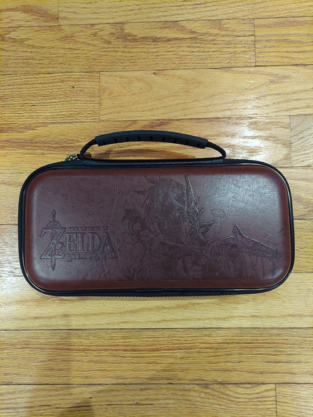 The Legend Of Zelda: The Breath Of The Wild Traveling Case For Nintendo Switch