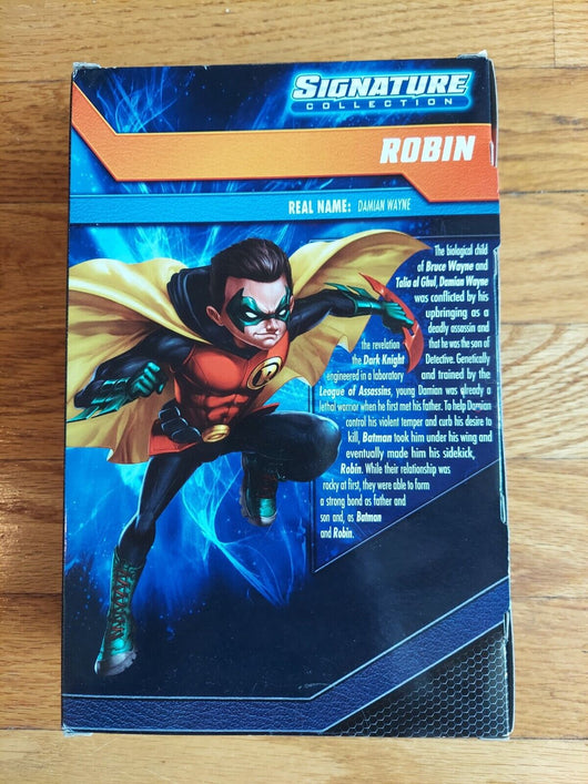 DC Universe Signature Collection (Mattel / Mattycollector) MIB. Free Shipping