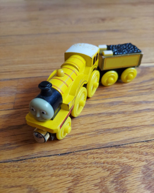 Thomas & Friends Wooden Railway Train & Tender - Molly - 1389TF100 -Limited 2009