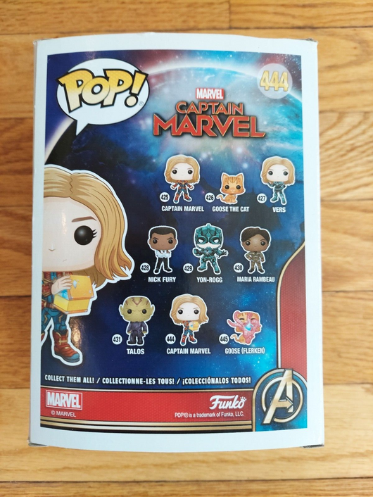 Funko Pop! Captain Marvel #444 (Glows In The Dark) & Captain Marvel #576 Combo