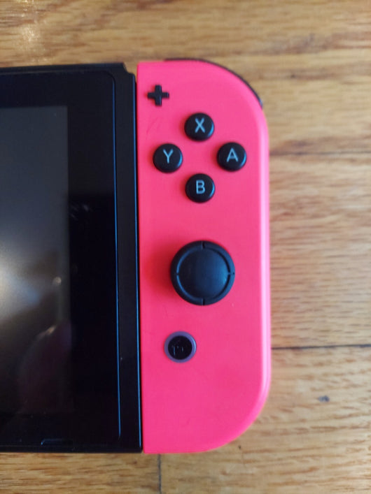 Nintendo Switch W/Docking Station, Joy Con Comfort Grip, & Cord, Works,Fast Ship