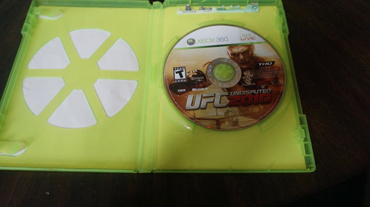 UFC Undisputed 2010 (Microsoft Xbox 360, 2010) No manual, Works!