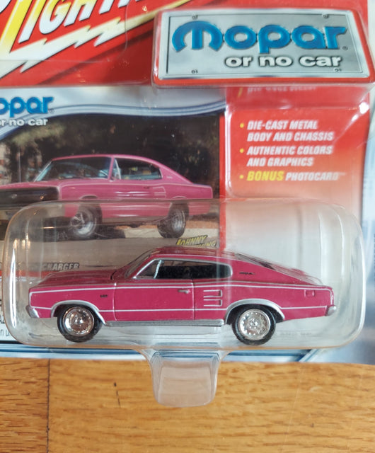 Johnny Lightning: Mopar Or No Car - 1966 Dodge Charger - 1/64 Scale NEW Sealed