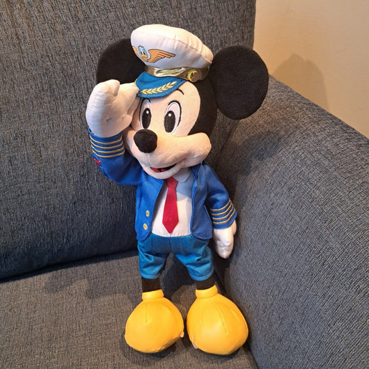   Disney Mickey Mouse Airline Pilot Plush, Great Condition,Fast Shipping