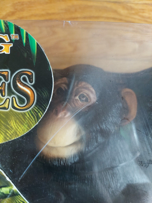 King Of The Apes: Series 5 Animal Tronics - The Chimpanzee W/3D Motion