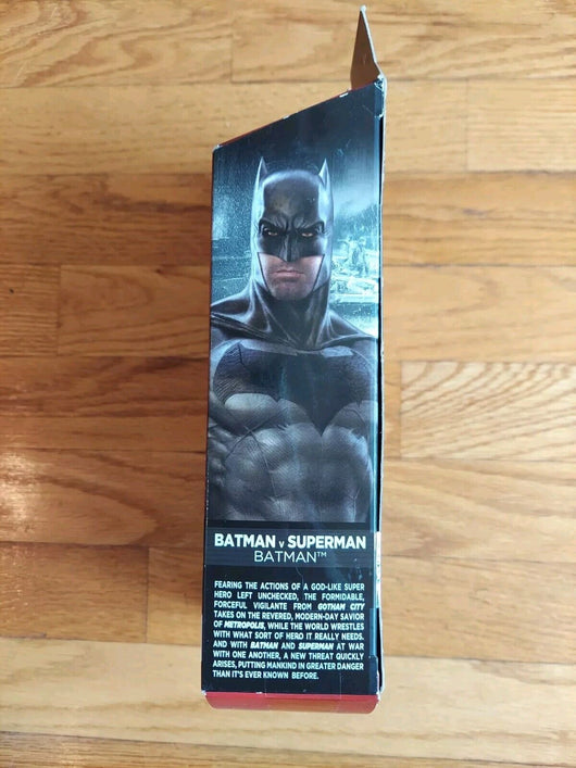 DC Comics Multiverse Batman Figure 6
