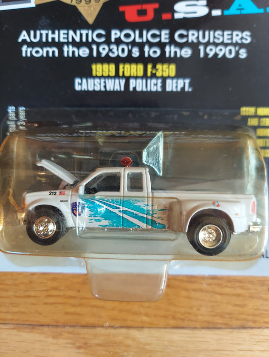 Racing Champions (1999): Ford F-350 Causeway Police Department - 1/67 Scale