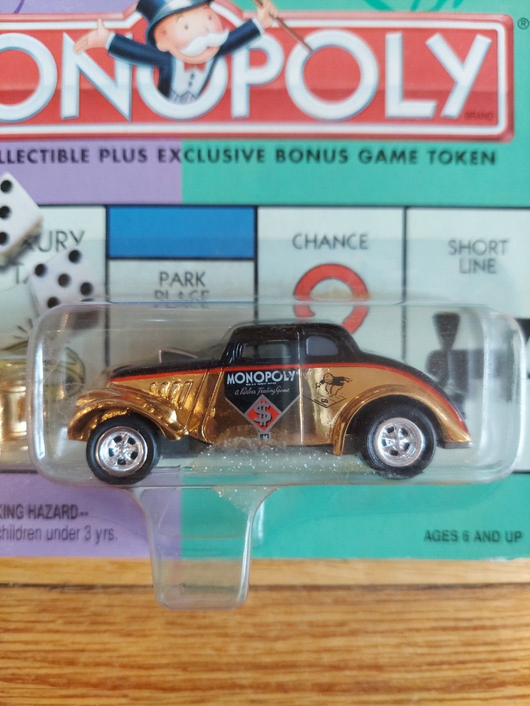 Johnny Lightning: Monopoly - Golden 1933 Willy's, Fast Shipping!