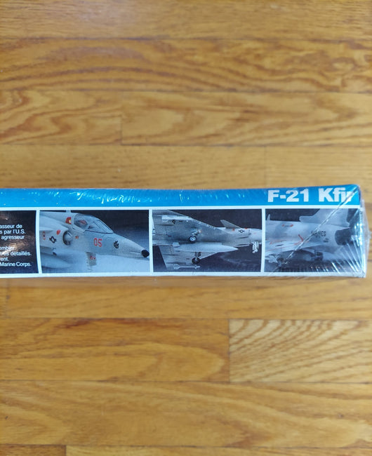 Revell: F-21 Kfir - 1/100 Scale - Model Airplane Kit - New in Box Fast Shipping!