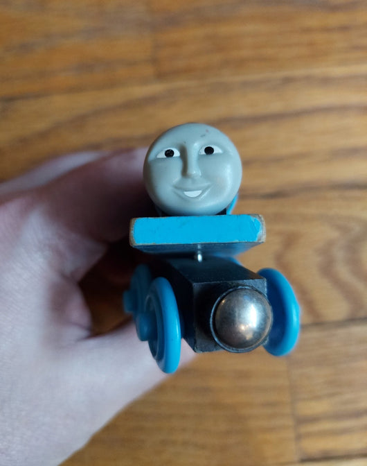 Thomas & Friends Wooden Railway Train - Gordon - Learning Curve - Limited 2009