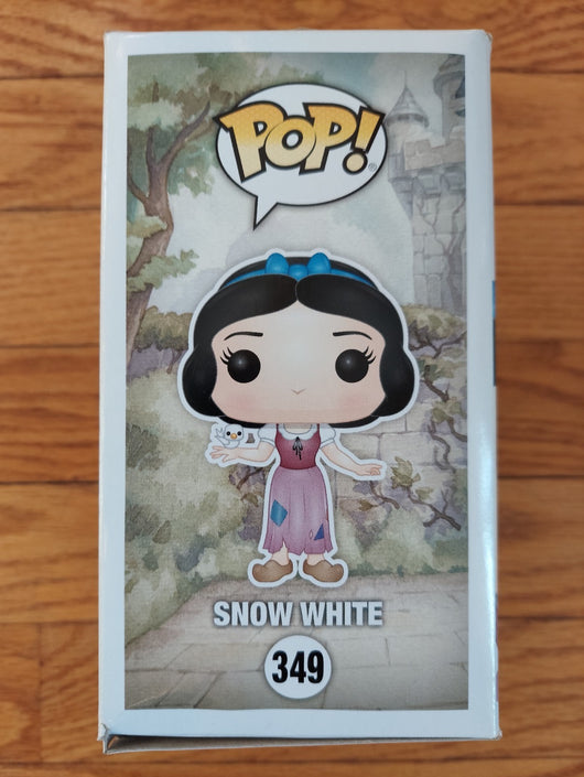 Funko Pop! Snow White #349 (ToysRUs Exclusive) - Vinyl Figure - NEW in Box