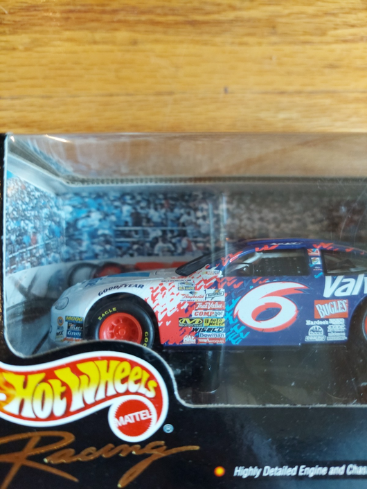 Hotwheels Racing Select: #6 Mark Martin - 1/43 Scale, New, Fast Shipping!