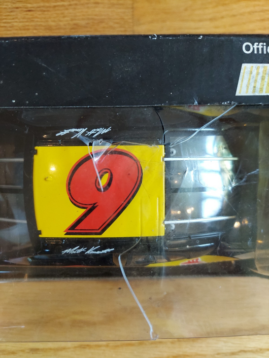 Team Caliber Pit Stop: 2004 Nascar #9 Matt Kenseth (Pennzoil) - 1/24 Scale, New