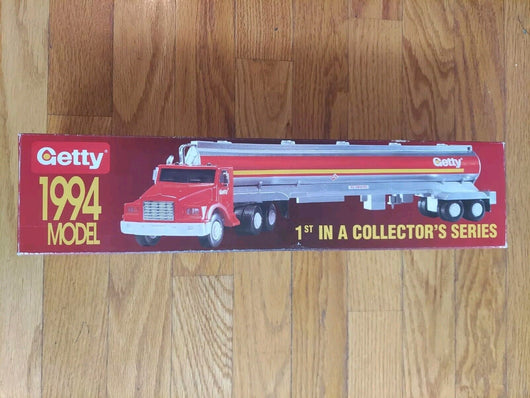 1994 Series Getty Toy Tanker Truck 1st in a Collectors Series, NEW, FAST SHIP