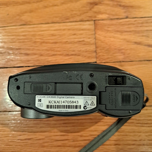 Kodak EasyShare DX3500 2.2MP 3x Zoom Digital Camera,Works,Fast Shipping