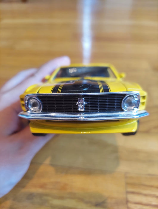 Maisto - '70 Boss 302 Ford Mustang (Yellow) - 1/24 Scale - Premier DC -Fast Ship