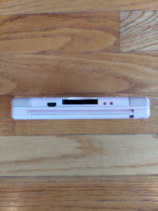 Nintendo DS Lite (Pink) - For Parts, Doesn't Power On, Fast Shipping!