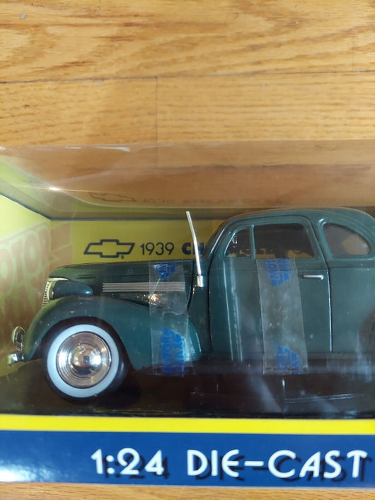 Motor Max American Classics 1939 Chevrolet Coupe Die Cast 1:24 Scale Green Model