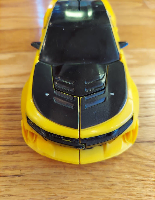 Transformers: The Last Knight - Armour Turbo Changer Bumblebee - Action Figure