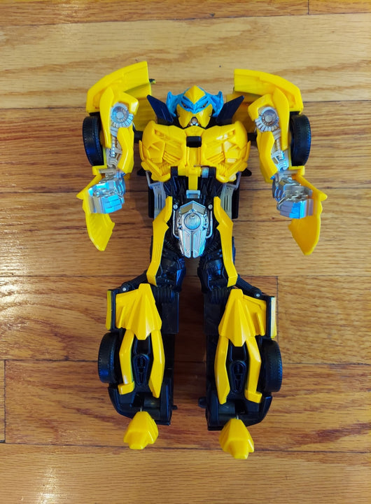 Transformers: The Last Knight - Armour Turbo Changer Bumblebee - Action Figure