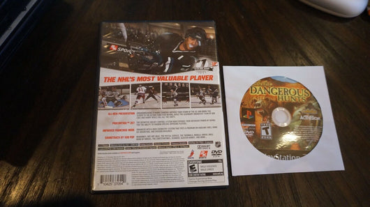 Cabela's Dangerous Hunts (No case) & Nhl 2k7(CIB) Bundle  (Sony PlayStation 2)