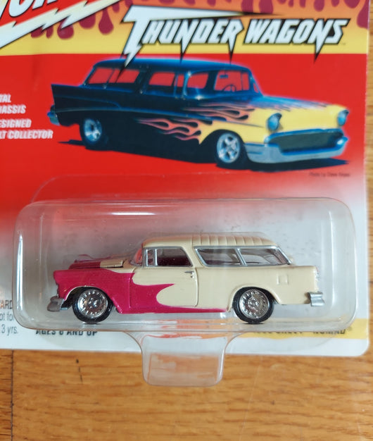 Johnny Lightning: Thunder Wagons - 4 Car Lot (Chevy Nomads) - 1/64 Scale NEW