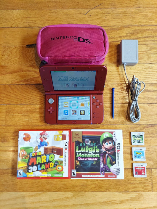 New Nintendo 3DS XL (Maroon) Bundle W/Stylus, Charger, Carrying Bag, & 5 Games