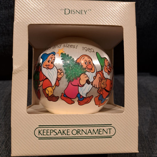 Vintage Walt Disney Seven Dwarfs Keepsake Ornament 1982 Hallmark Satin Fast Ship